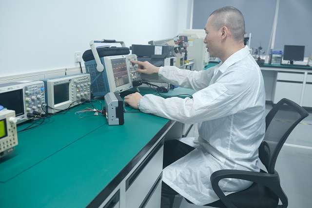 電性能實(shí)驗(yàn)室